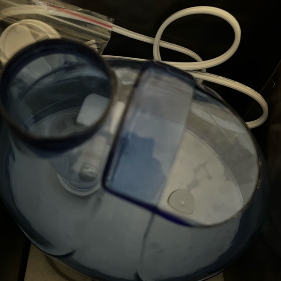 Cool Mist Humidifier - Picture 4 of 5